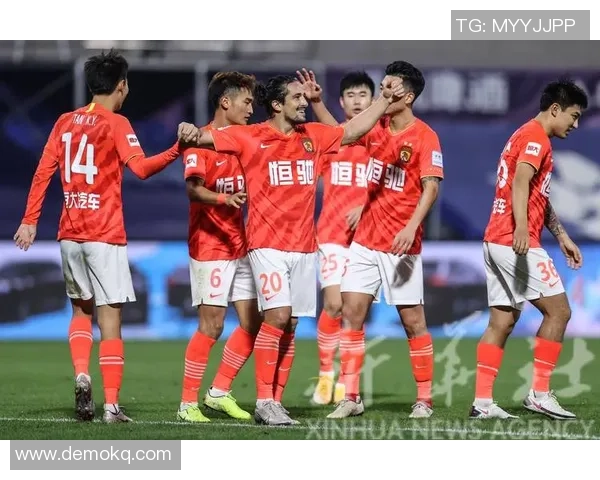 恒大与河南建业精彩对决集锦回顾展现足球魅力与激情瞬间