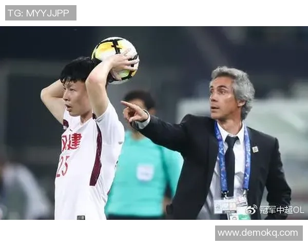 权健与恒大巅峰对决CCTV全程直播精彩瞬间回顾