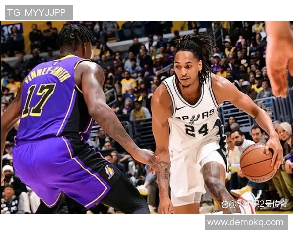 湖人对决马刺央视直播精彩瞬间回顾与赛前分析